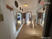 Apartament de inchiriat cu 3 camere in zona Dambovita 