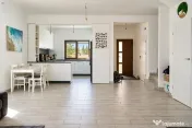 Casă 4 camere 120 mp, teren liber 380 mp, terasă | Dezmir,
