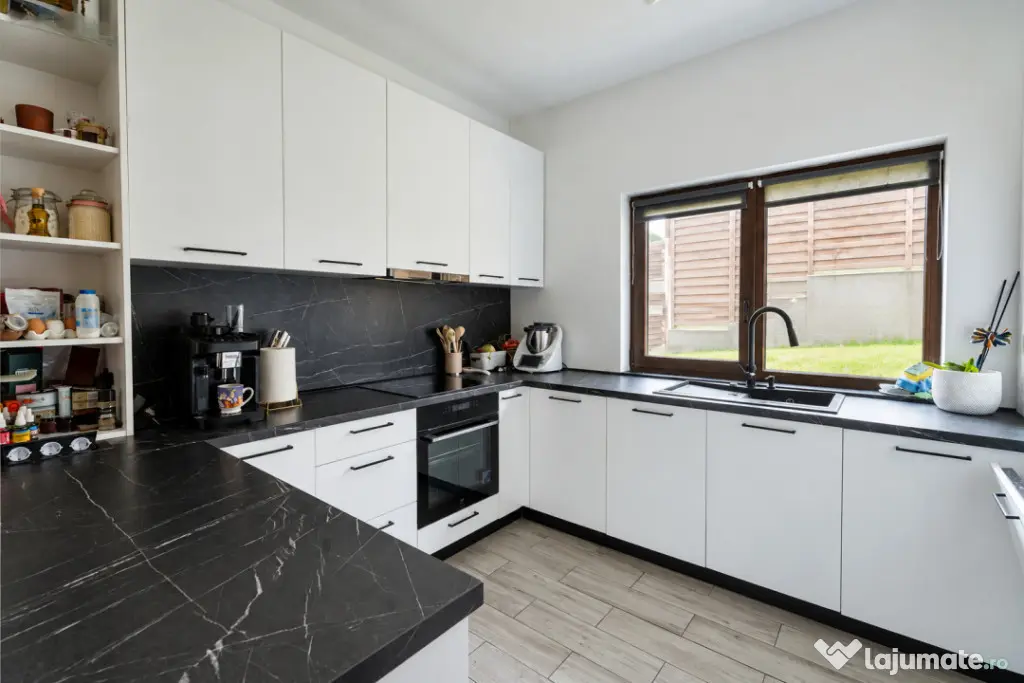 Casă 4 camere 120 mp, teren liber 380 mp, terasă | Dezmir, - Dezmir (Cluj)