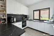 Casă 4 camere 120 mp, teren liber 380 mp, terasă | Dezmir,