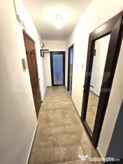 Apartament 2 camere, Etaj 1, Decomandat Tractorul de vanzare 