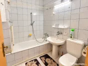 Apartament cu 2 camere, mobilat și utilat, într-o zonă l 