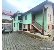 Casă săsească renovată, 7 camere, teren 943 mp, garaj, p 