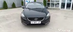 ...Volvo V 40...