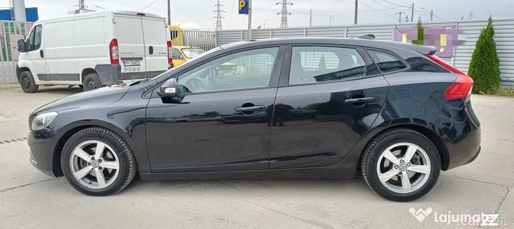 ...Volvo V 40 ... - Ploiestiori (Prahova)