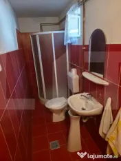 Casa solida de caramida cu 5 camere, in satul Micfalau 