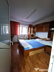 Apartament de vânzare – 4 camere ,Parter Micro 12
