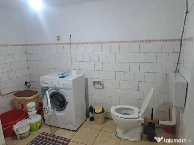 Vand casa corabia pret negociabil Corabia, Olt - Corabia (Olt)