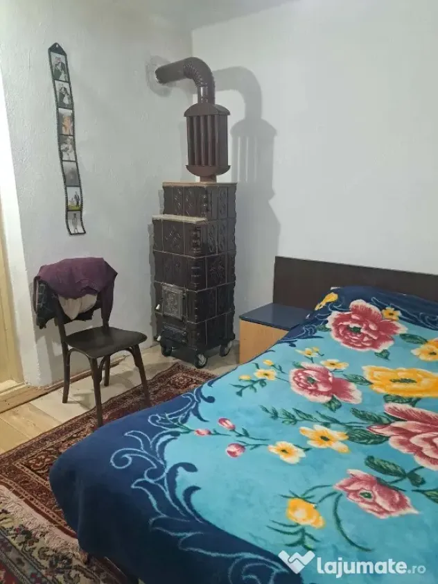Vand casa corabia pret negociabil Corabia, Olt - Corabia (Olt)