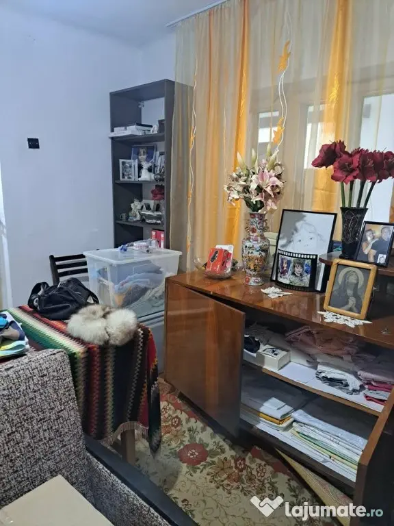 Vand casa corabia pret negociabil Corabia, Olt - Corabia (Olt)