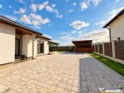 Functionalitate moderna, spatiu exterior si confort autentic 