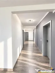 Functionalitate moderna, spatiu exterior si confort autentic 