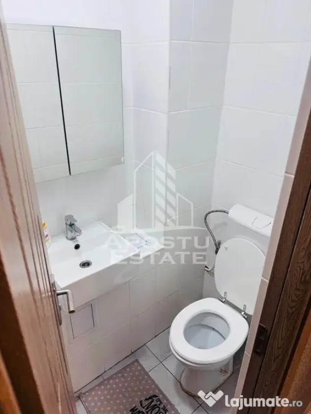 Apartament 3 Camere, Complet Renovat & Mobilat – Zona Alfa/64 mp - Arad (Arad)