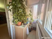 Apartament cu 3 camere, 2 bai, 63 mp utili - Aradului 