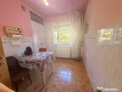 Apartament cu 3 camere, 2 bai, 63 mp utili - Aradului 