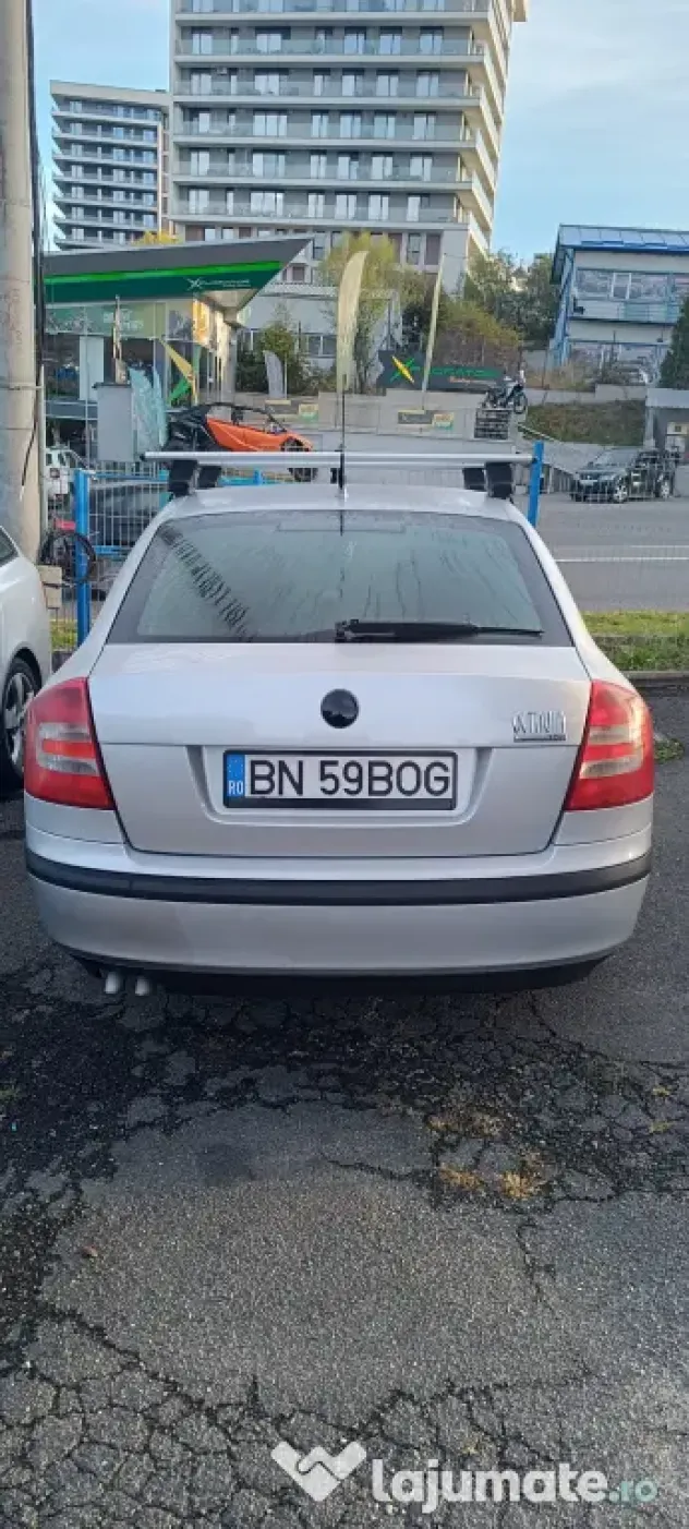 Vand Skoda Octavia II 2006 Dec. (motor defect)