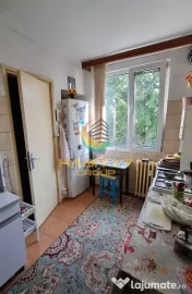 Brancoveanu Izvorul Muresului vanzare 4camere decomandat 2/4 
