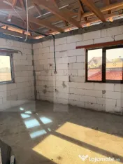 Casa P+1, Bariera Valcii, suprafata parter+etaj 200 mp