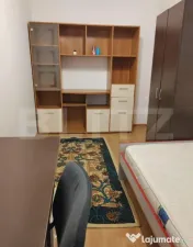 Apartament de inchiriat cu 3 camere, 46 mp, zona Piata Flora