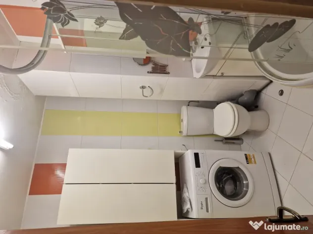 Vanzare Ap. 4 cam bloc reabilitat