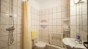 Comision 0 %! Pensiune cu 12 camere de vânzare, str. De Mijloc!