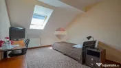 Comision 0 %! Pensiune cu 12 camere de vânzare, str. De Mijloc!