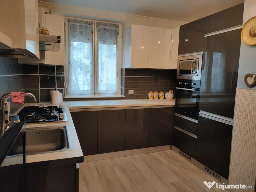 Titan 1 Decembrie apartament 3 camere