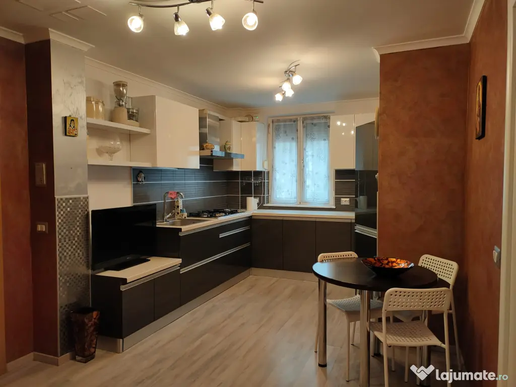 Titan 1 Decembrie apartament 3 camere