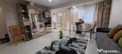 Casă cu etaj și 3 camere, în centrul Miroslavei 