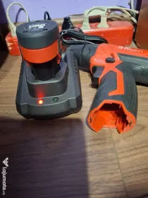 Mașină de găurit și înșurubat cu acumulator, marca My Project.