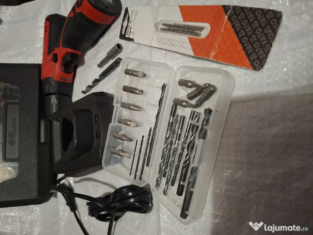 Mașină de găurit și înșurubat cu acumulator, marca My Project.