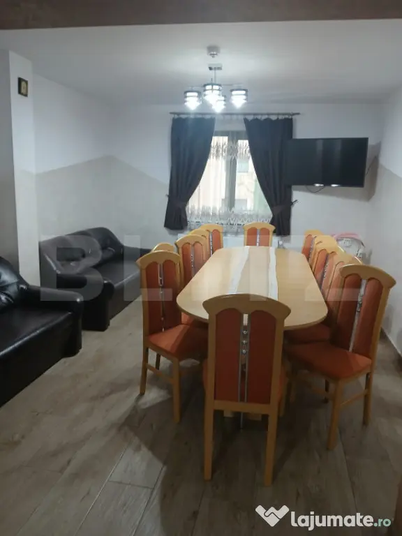 Pensiune la cheie, 411mp, 8 camere, 650 mp teren, 239k - Gura Humorului (Suceava)