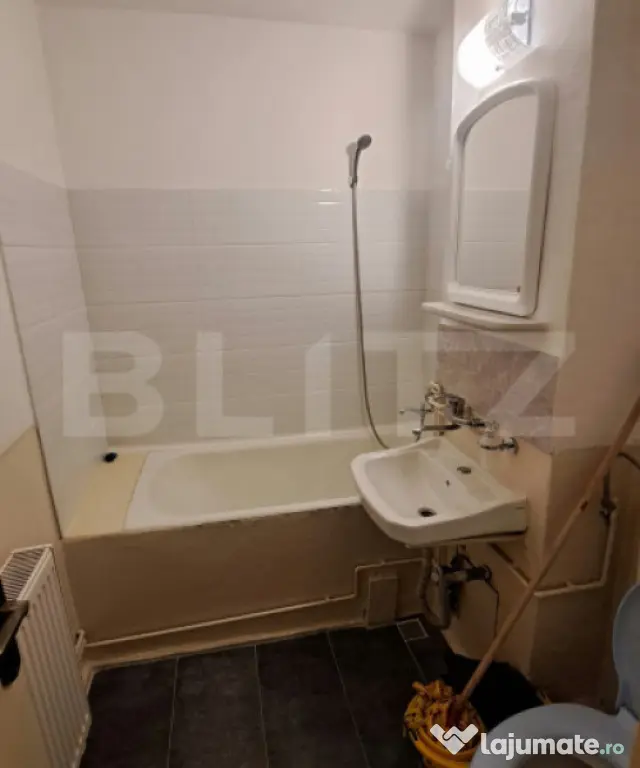 Garsonieră de închiriat pe termen lung – Astra | 300 € - Brasov (Brasov)