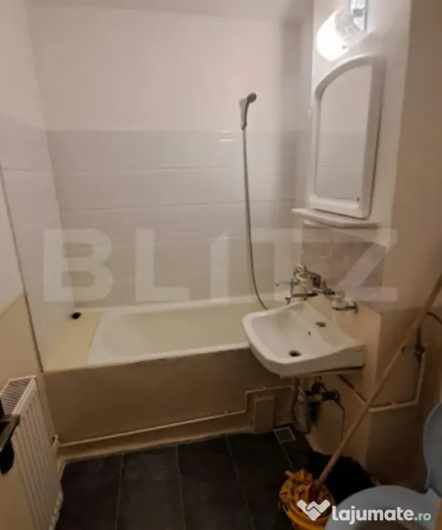 Garsonieră de închiriat pe termen lung – Astra | 300 € - Brasov (Brasov)