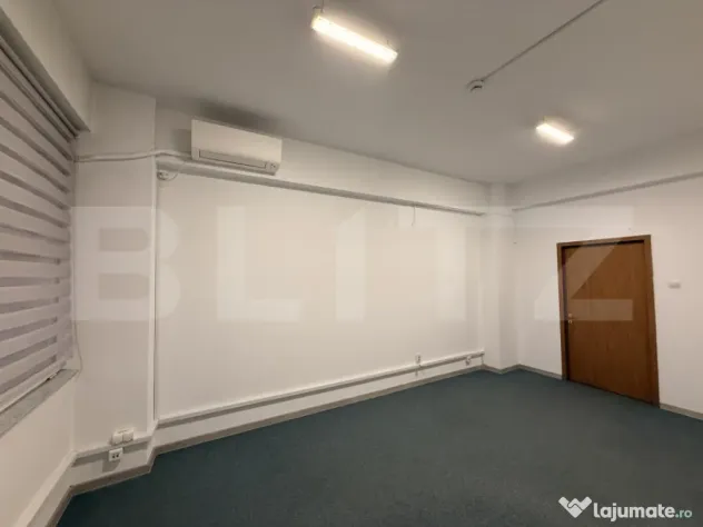 Spațiu birouri, 7 camere, 2 băi, 207 mp, et. 6, Ultracentr - Craiova (Dolj)