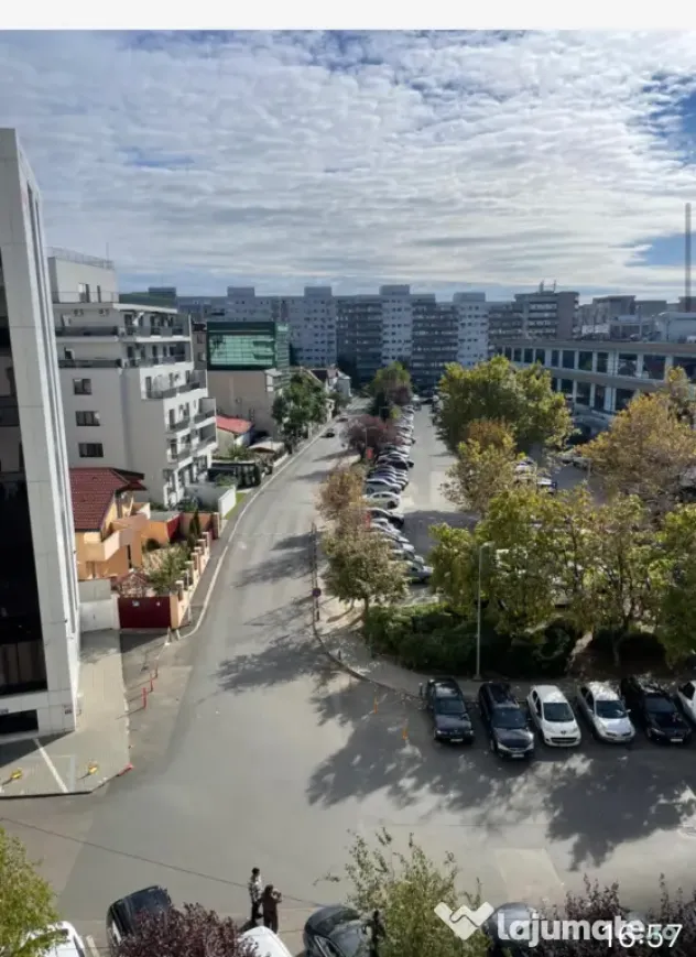 Închiriez garsoniwrea