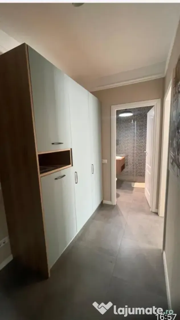 Închiriez garsoniwrea