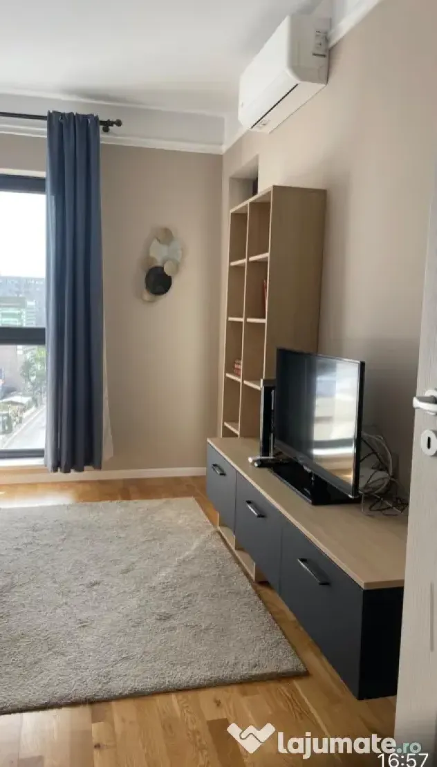 Închiriez garsoniwrea