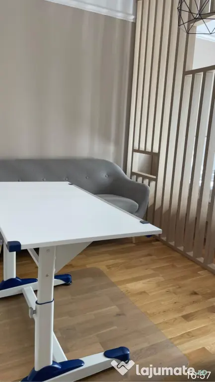 Închiriez garsoniwrea