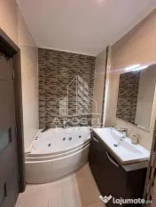 Apartament doua camere,zona Vlaicu 