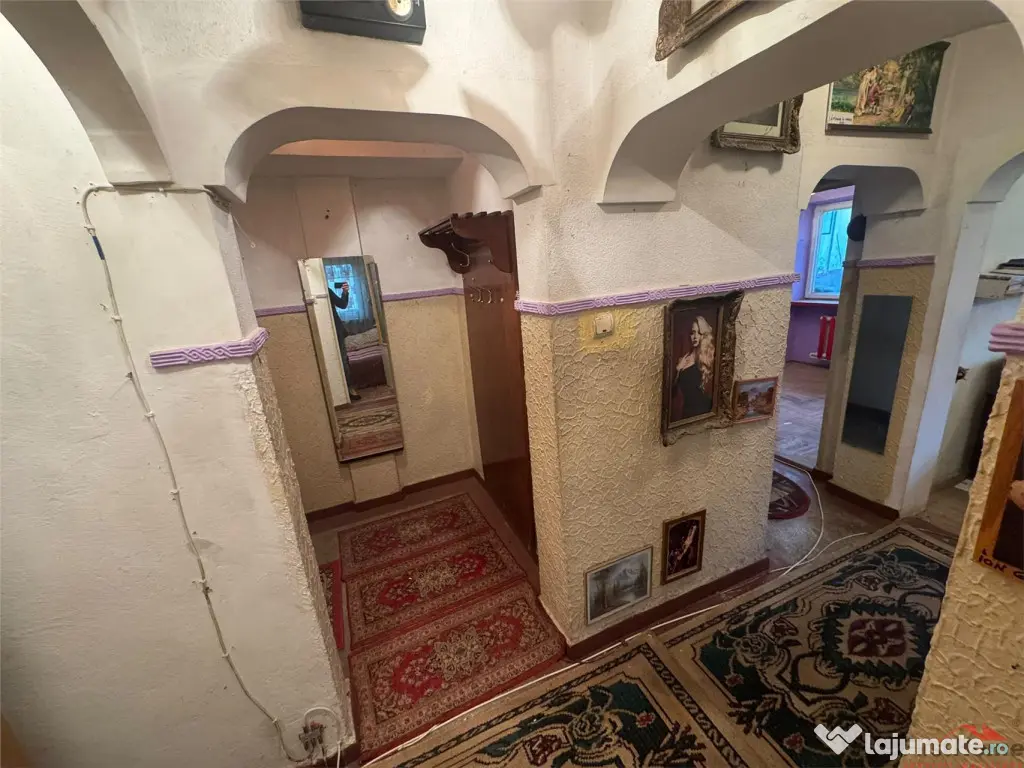 Ap 3 cam ,60 mp utili,et 3/9,zona BIG,necesita renovare - Focsani (Vrancea)