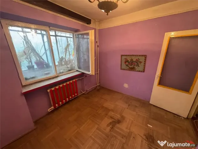 Ap 3 cam ,60 mp utili,et 3/9,zona BIG,necesita renovare - Focsani (Vrancea)