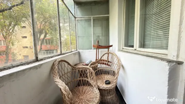 4 camere | Etaj 1 | Decomandat | Centrala proprie | Zona exc - Timisoara (Timis)