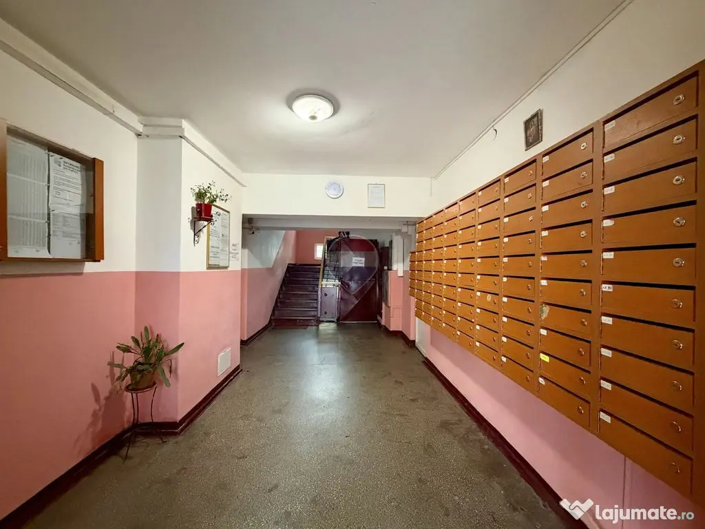 Cameră de cămin cu baie proprie – zona Florilor – ITC | COMISION 0 % | - Brasov (Brasov)