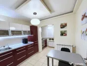 3 camere | Etaj 1 | Complet renovat | Centrala proprie | Zon 