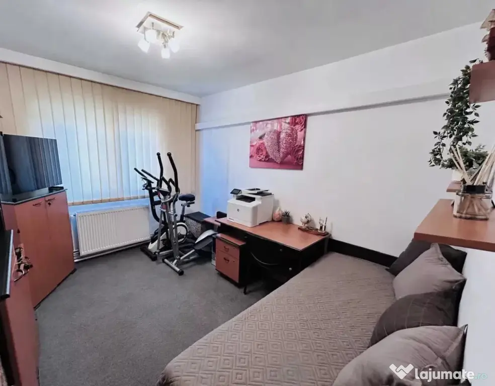 3 camere | Etaj 1 | Complet renovat | Centrala proprie | Zon - Timisoara (Timis)