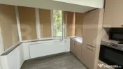 Apartament cu 3 camere, 85 mp, etaj 1, loc de parcare, Str.