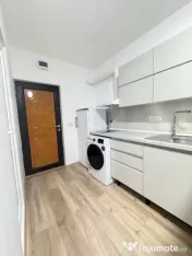 Garsonieră de închiriat pe termen lung în zona CET – re 