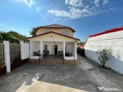 Caransebes, Casa la Curte, Zona Spitalului 