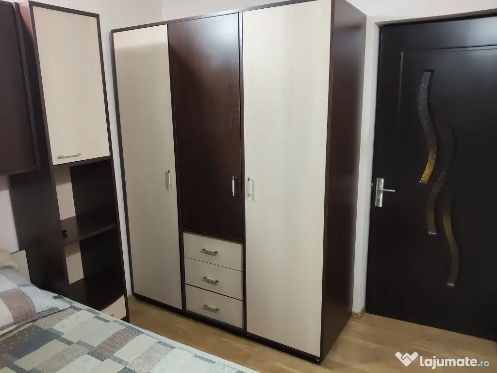SET MOBILIER DORMITOR COMPLET